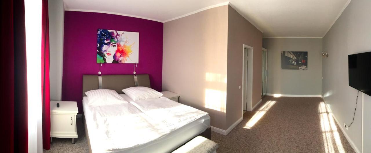 Seehotel Louise Dannenwalde Buitenkant foto
