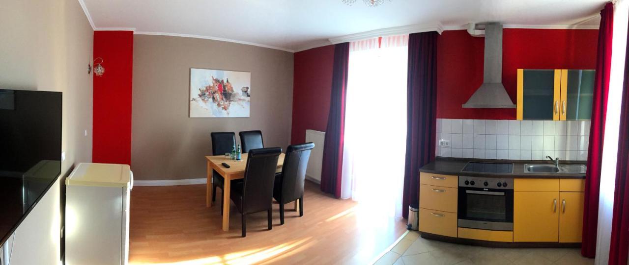 Seehotel Louise Dannenwalde Buitenkant foto